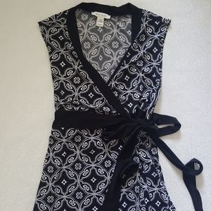 White House Black Market wrap dress size XL